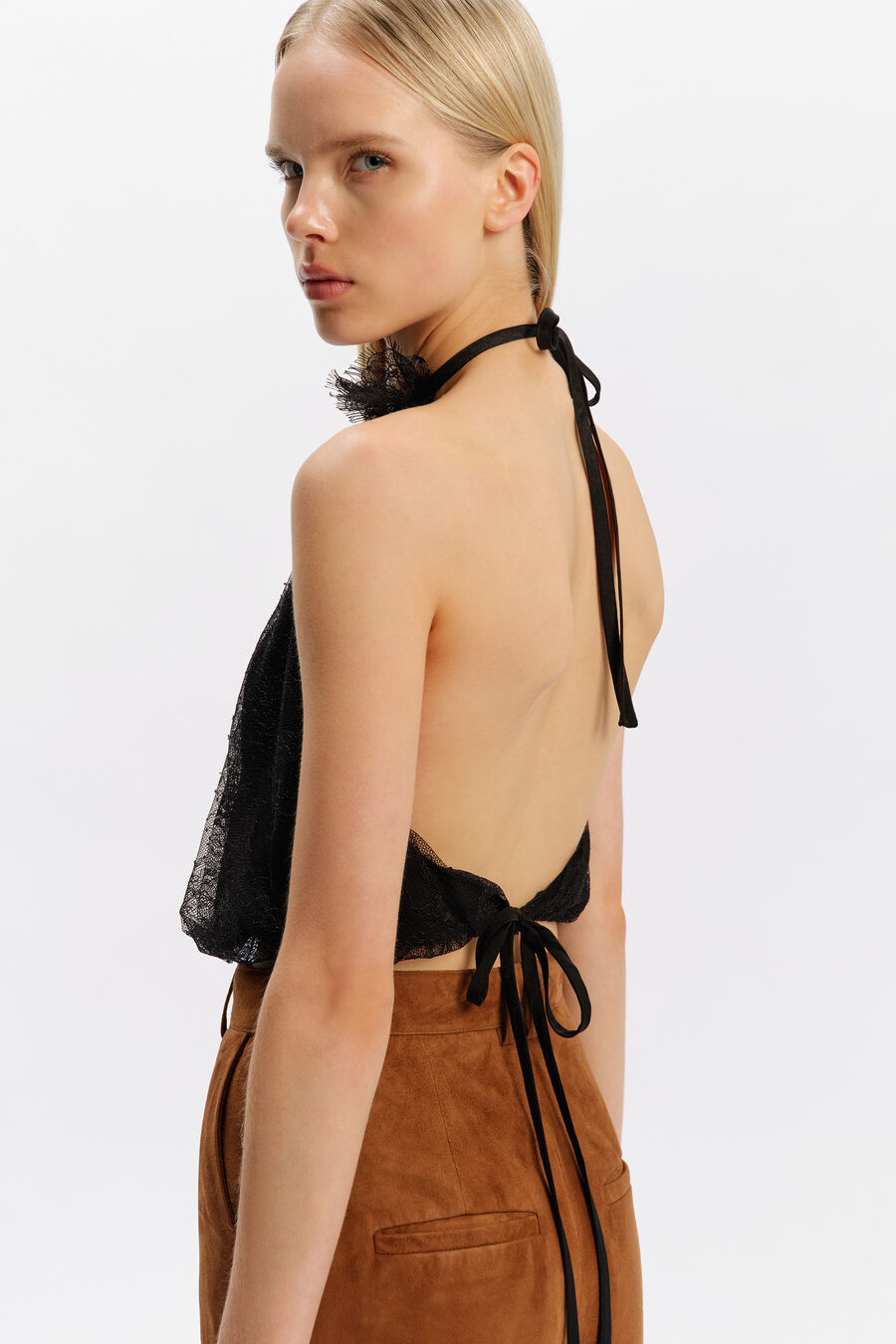 EMINA LACE HALTER NECK TOP in colour BLACK