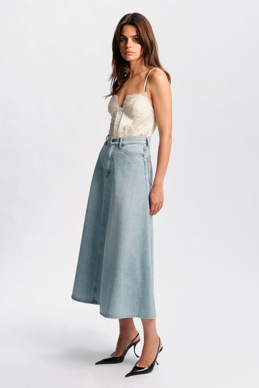 030 DENIM MIDI SKIRT in colour LIGHT DENM