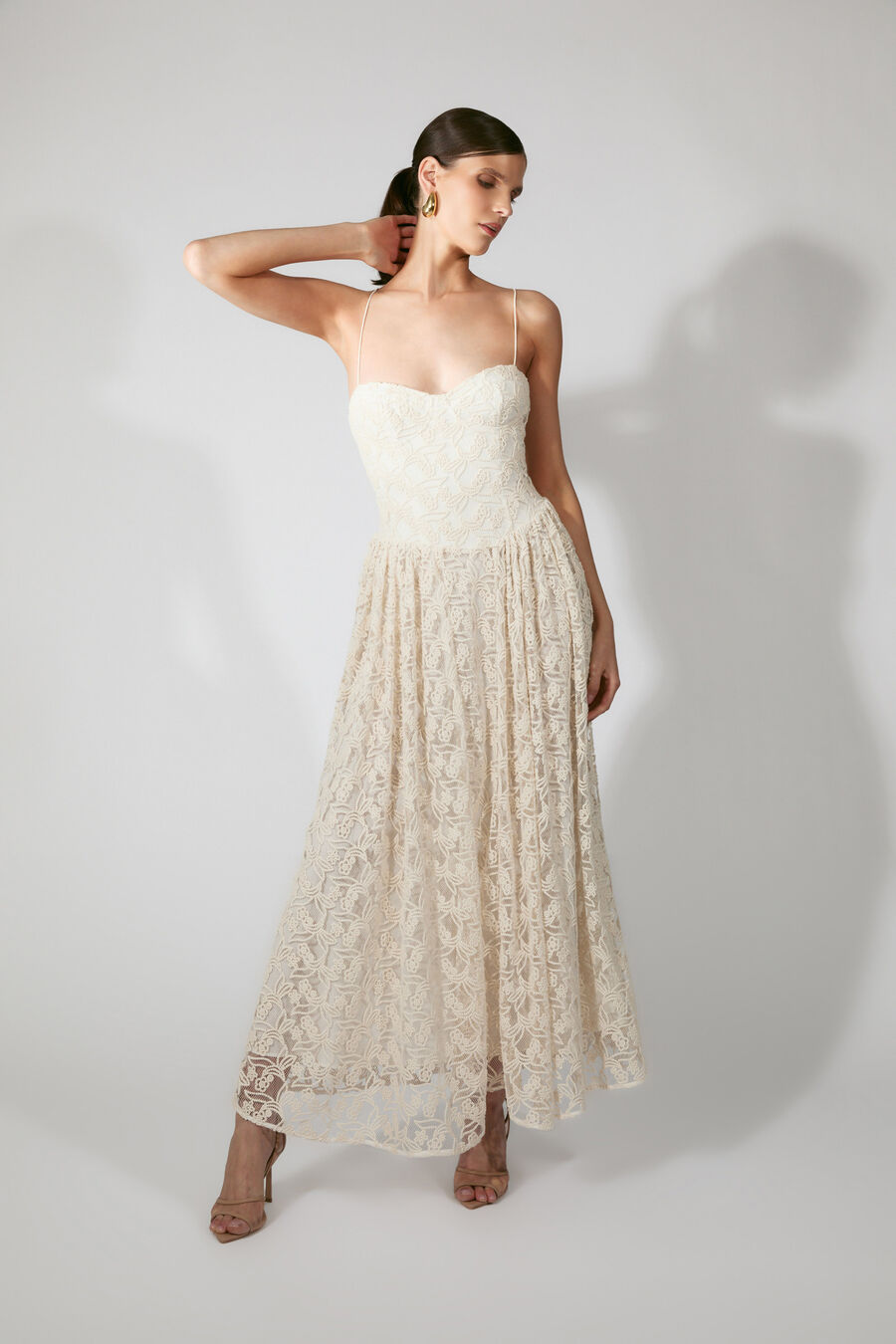 ESTIE BRODERIE MAXI DRESS in colour Light Beige