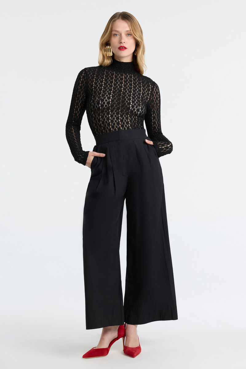 ELIZA HIGH RISE CARGO PANT in colour Black