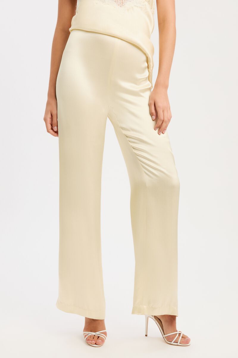 DEVIN MID RISE SATIN PANT in colour Buttercup