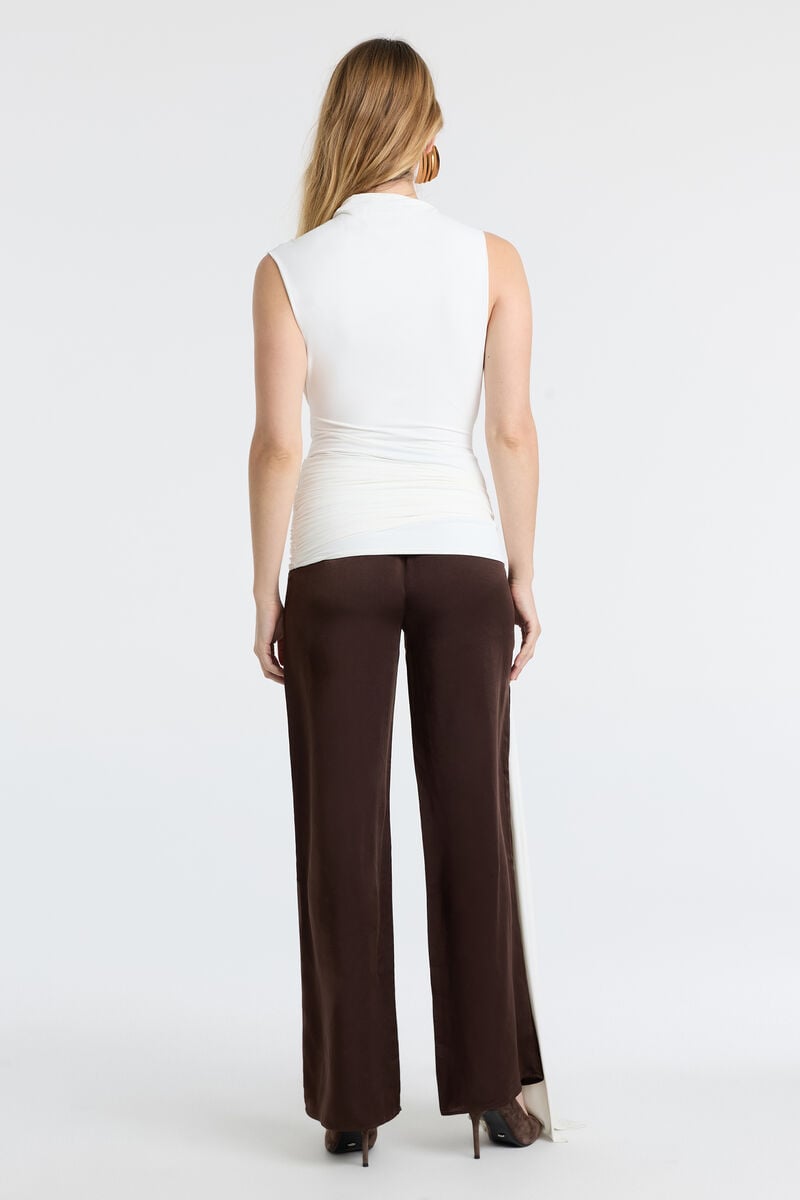 DEVIN MID RISE SATIN PANT in colour Chocolate