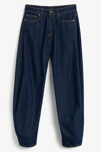 030 Mid Rise Relaxed Fit Jean