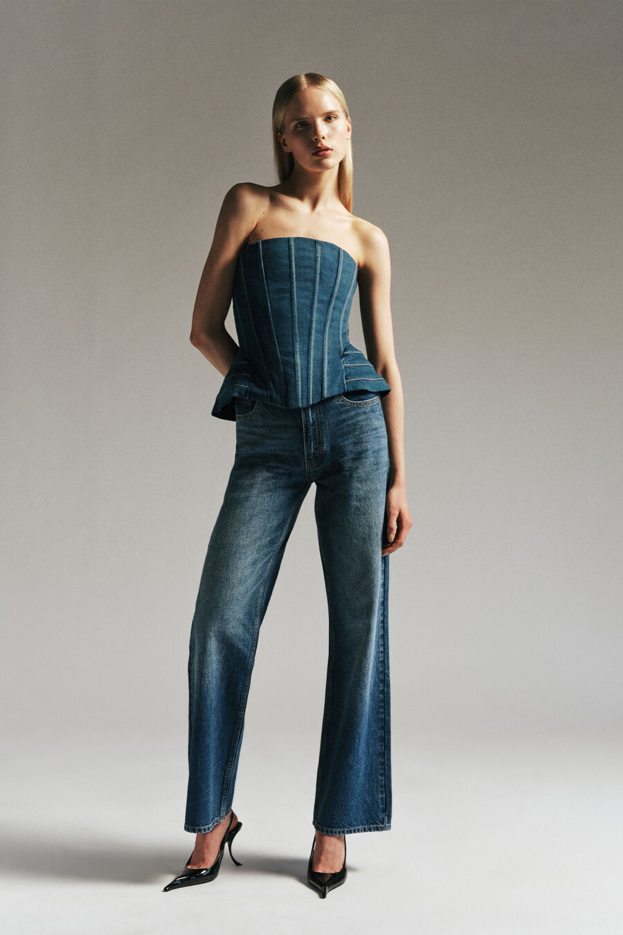030 High Rise Wide Leg Jean