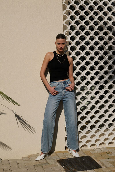 Pia Straight Jeans