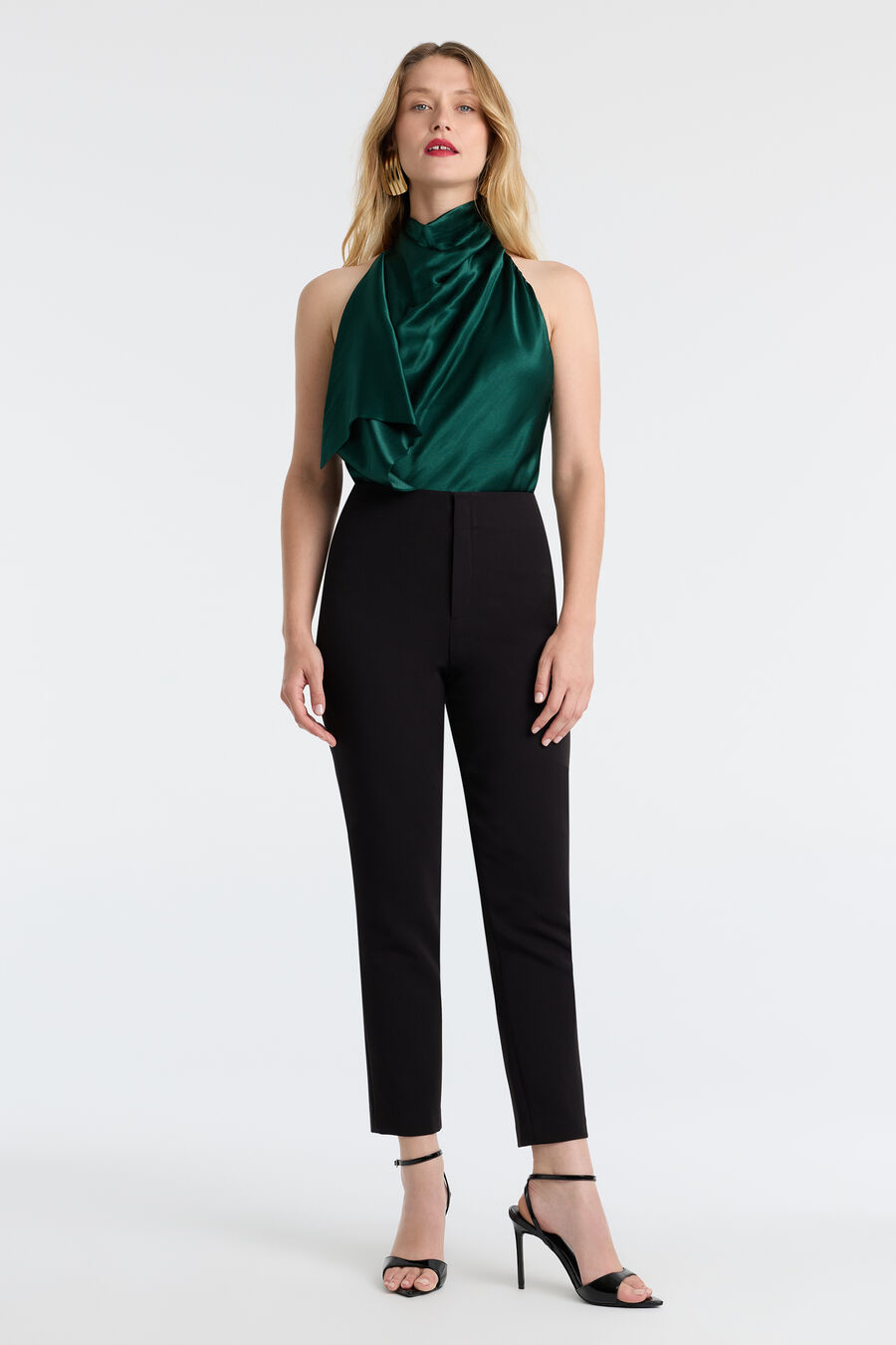Sierra Drape Front Top