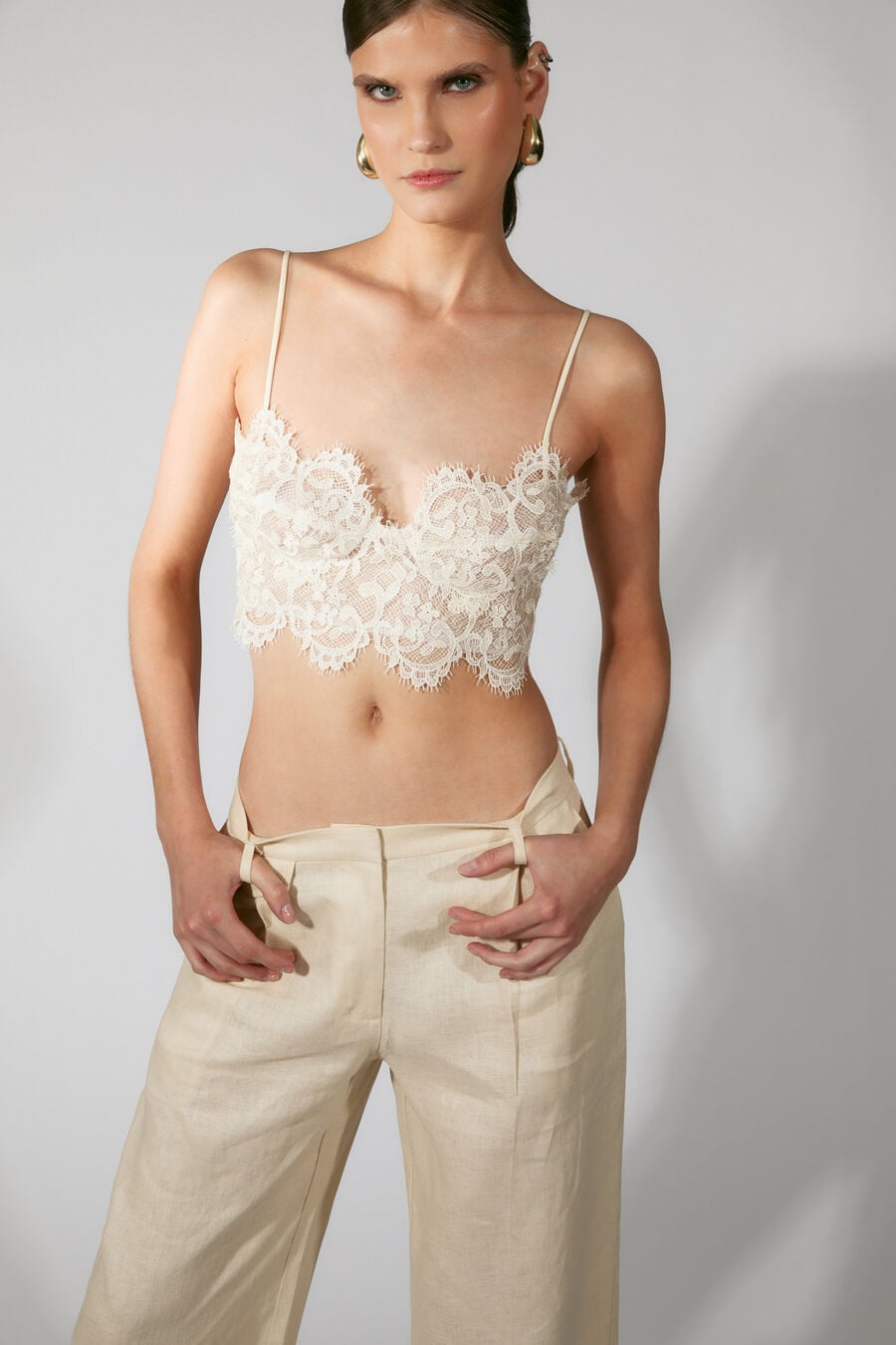 LINELLA LACE BRALETTE in colour Ivory