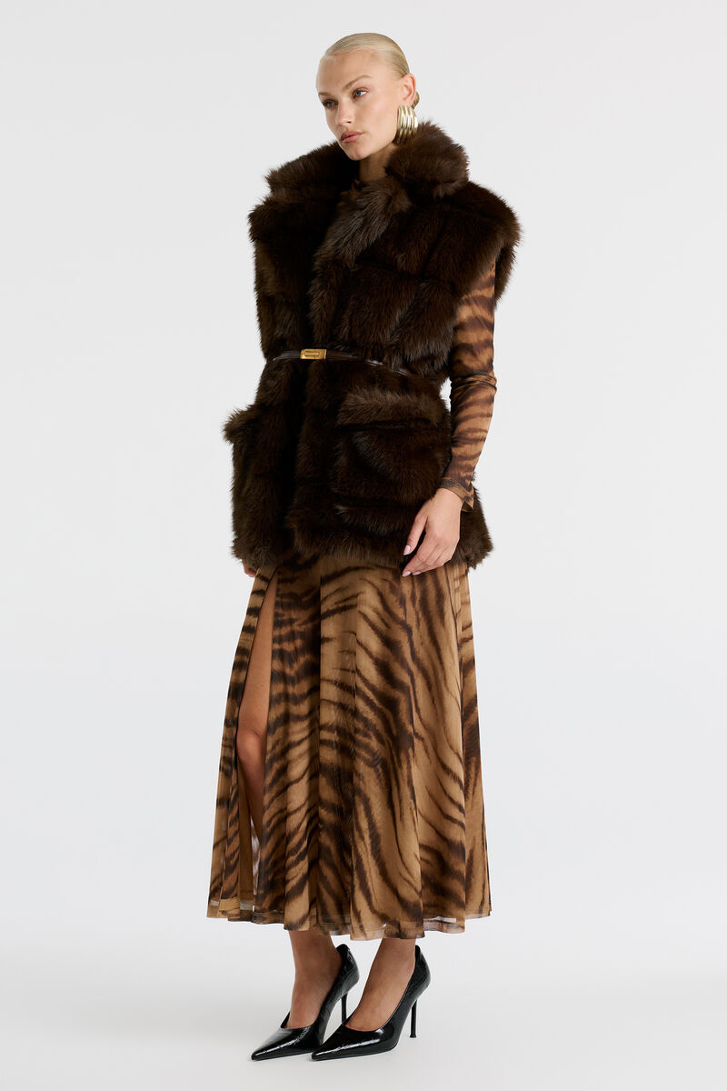 BRENTLEY FAUX FUR VEST in colour Dark Chocolate